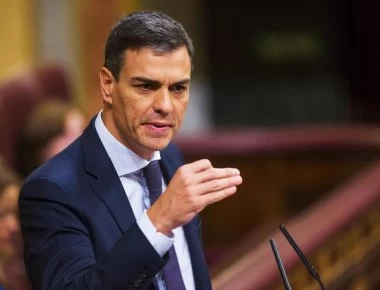 Ισπανία: Έτοιμος να προκηρύξει πρόωρες εκλογές ο Σάντσεθ